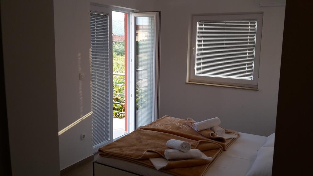 Hotel "Marinko Kozina" - Međugorje エクステリア 写真